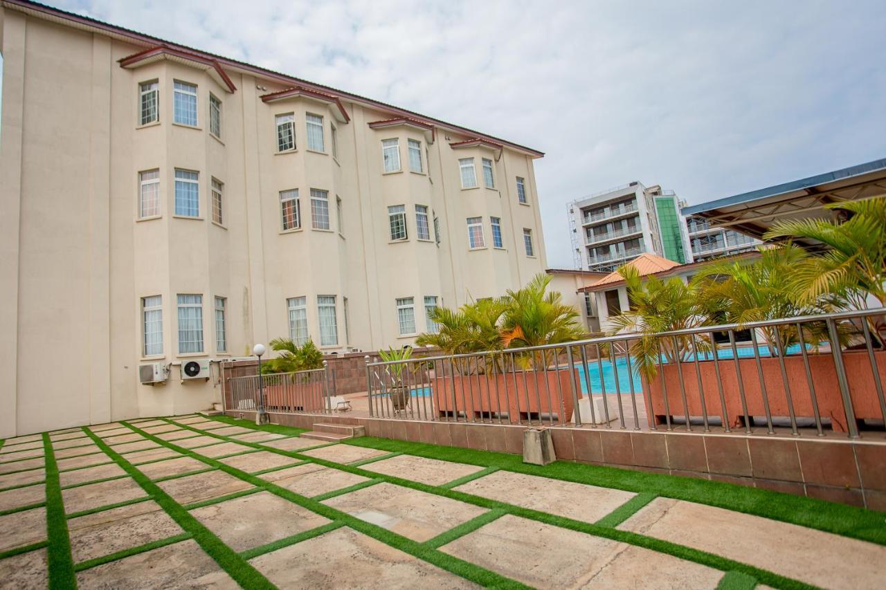 The Congress Hotel Accra Bagian luar foto