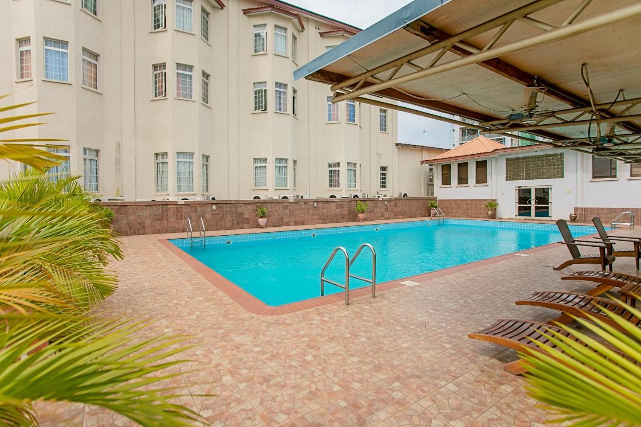 The Congress Hotel Accra Bagian luar foto