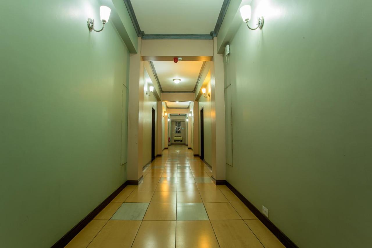The Congress Hotel Accra Bagian luar foto