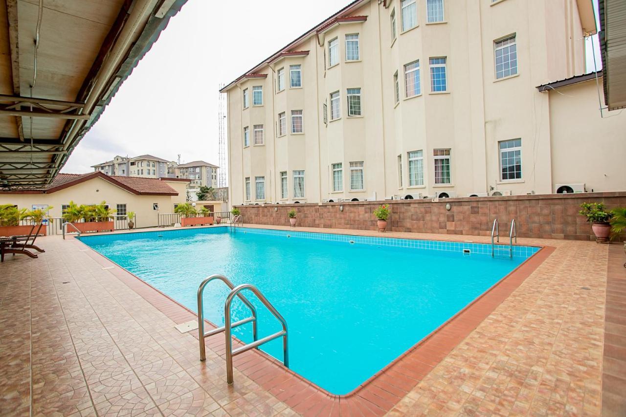 The Congress Hotel Accra Bagian luar foto
